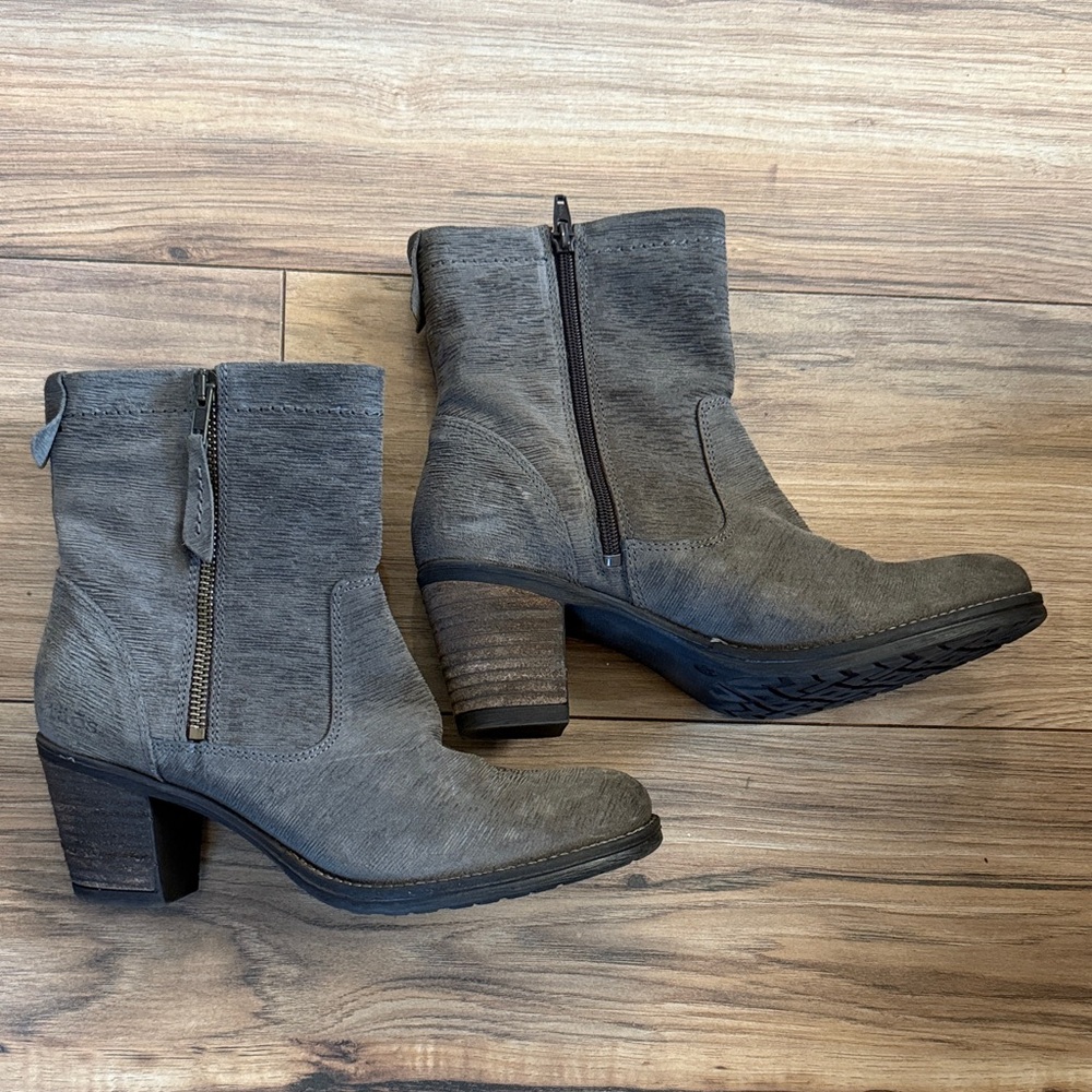 Taos Gray Textured Ankle Boots